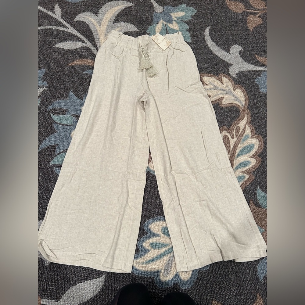 BRAND NEW LINEN PANTS